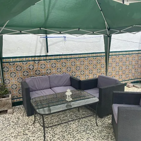 Casa Reformada Con Terraza/wifi/aire Acondicionado Sevilla
