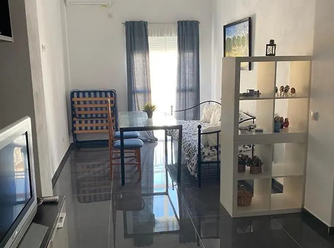Casa Reformada Con Terraza/wifi/aire Acondicionado Ferienhaus *